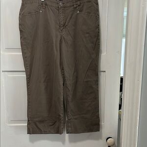 Women’s Brown Cropped Pants